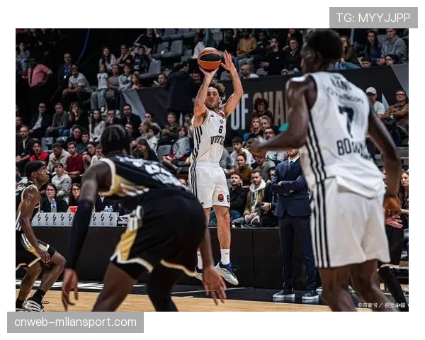 文班亚马小腿拉伤缺阵，马刺面临高强度赛程挑战